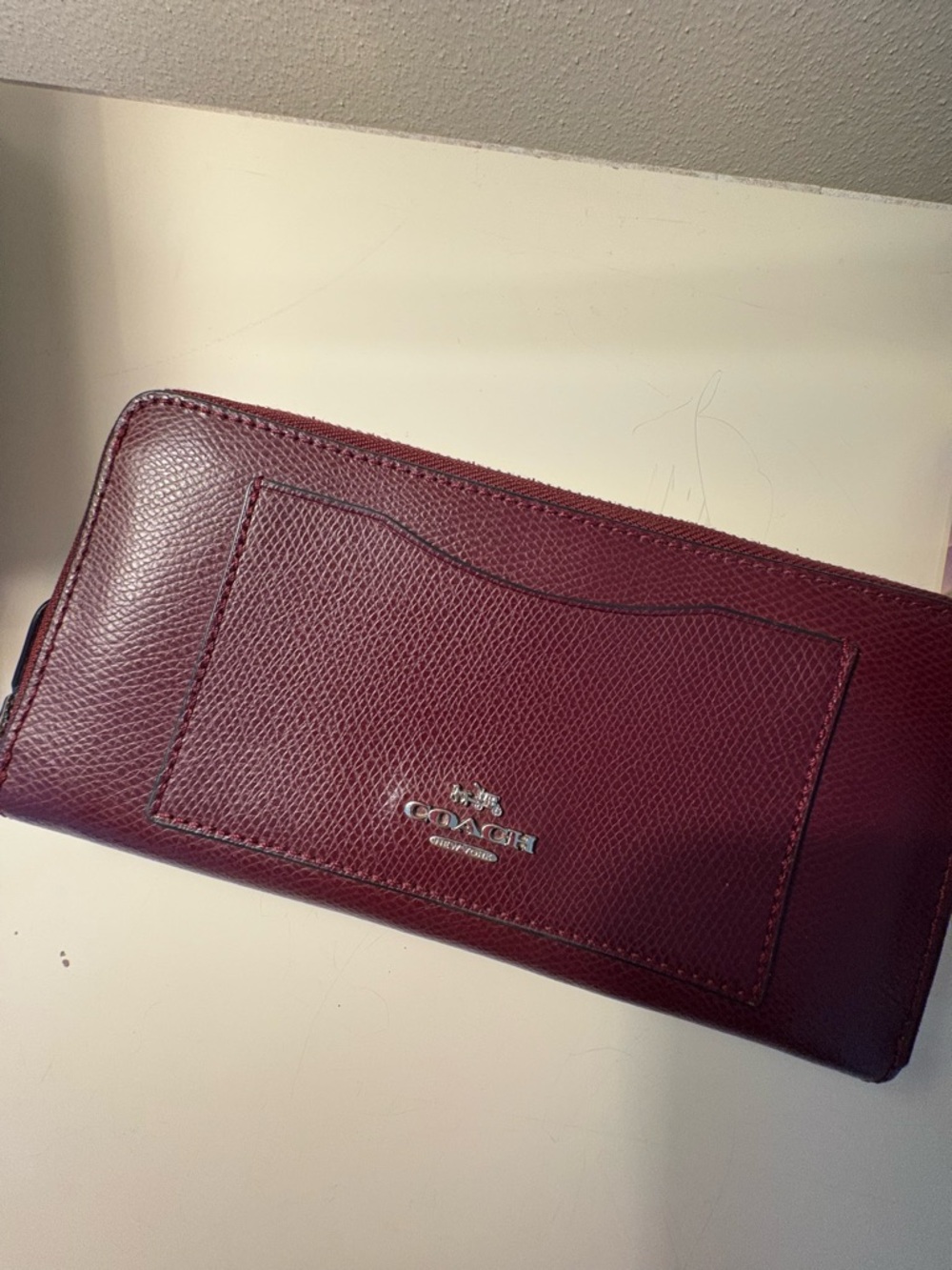 💥SOLD OUT 💥 Coach Wine Red Pebbled Leather Zip Wallet